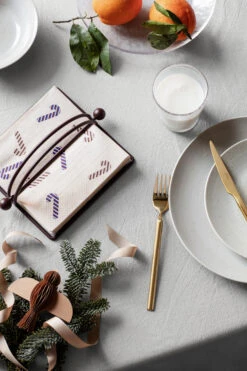 Broste Copenhagen Nordic Vanilla Teller Ø26cm -Broste Copenhagen 504669 01 3 EnvironmentImage c7023e2e21