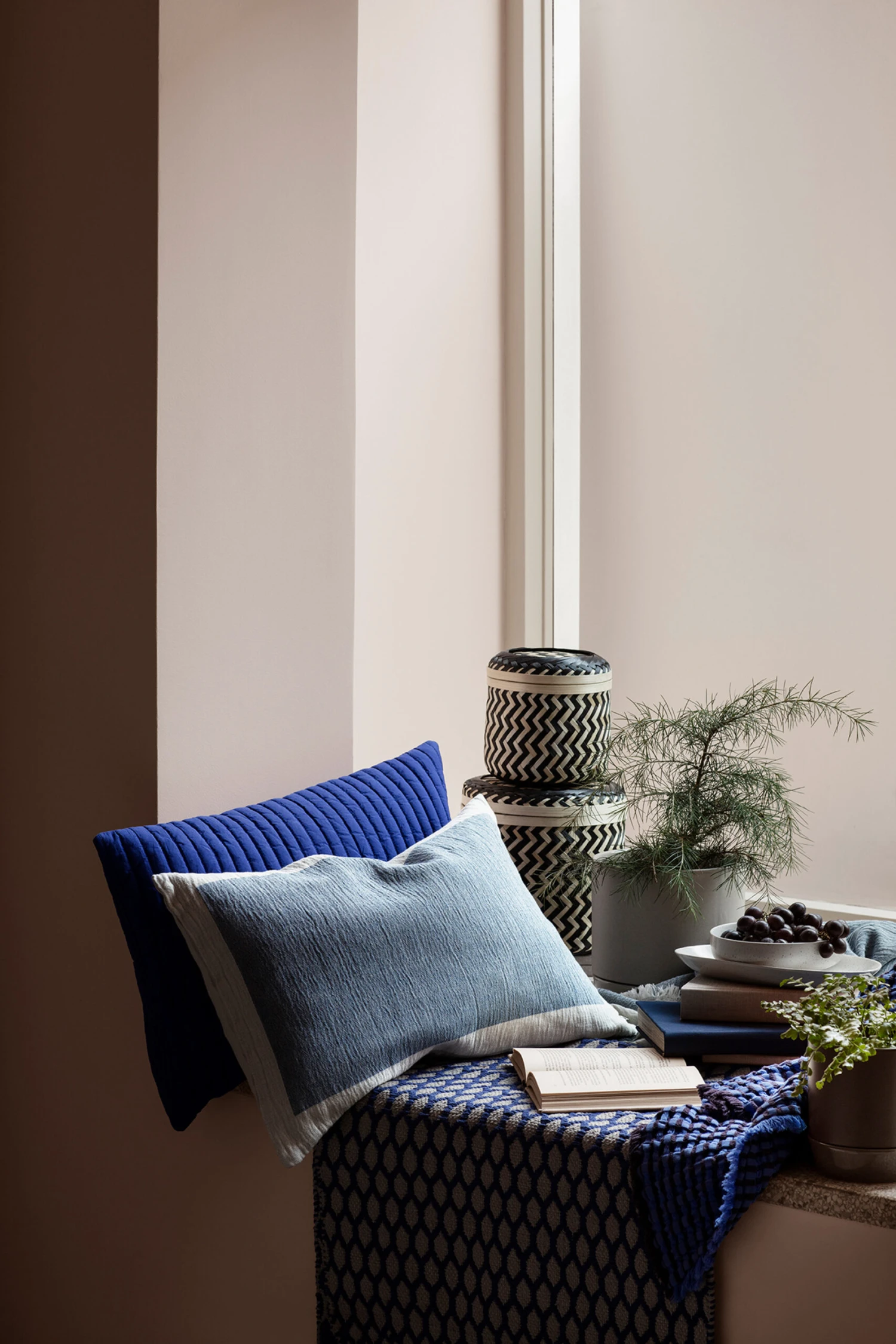 Broste Copenhagen Denise Blumentopf Ø18cm 4 Broste Copenhagen Denise Blumentopf Ø18cm – Bild 2