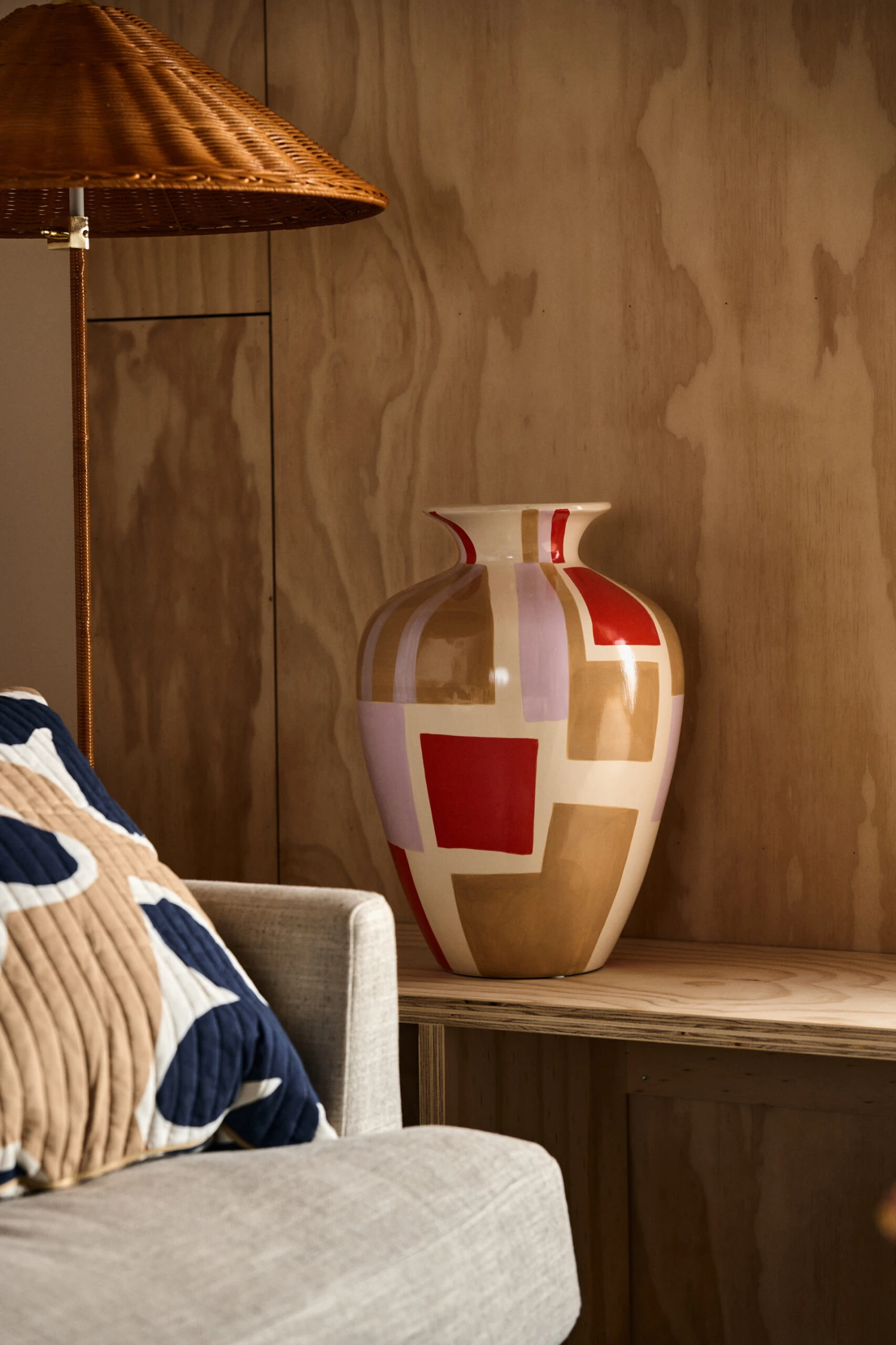 Broste Copenhagen Dana Vase 50cm 4 Broste Copenhagen Dana Vase 50cm – Bild 2